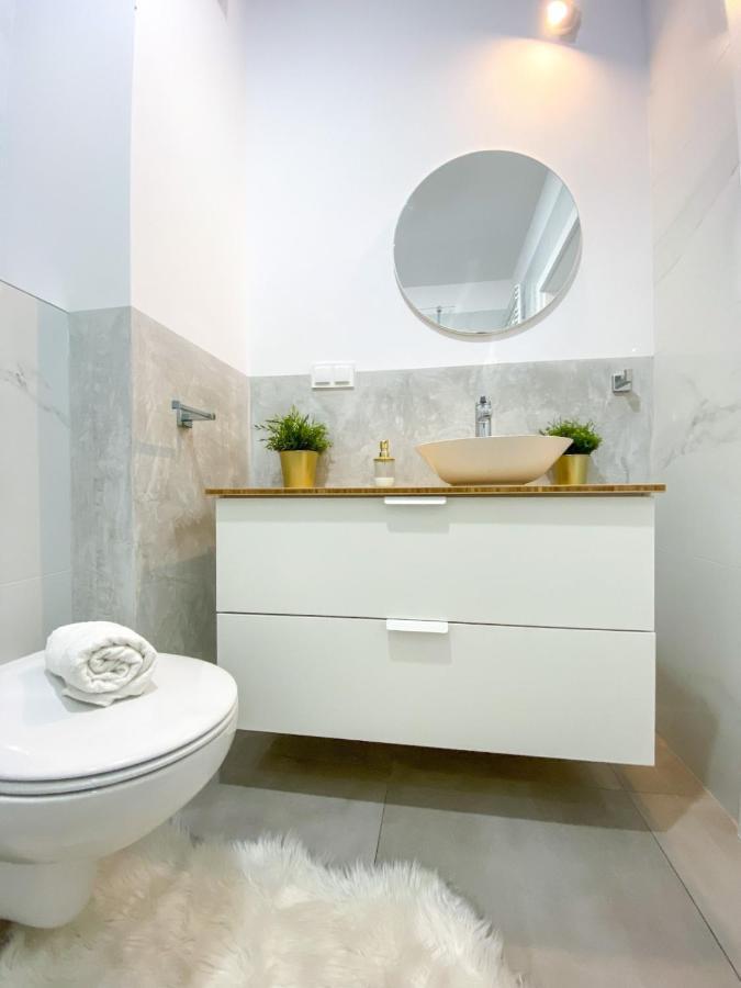 Apartament Relaks Gasiorowskich Poznań Exteriör bild